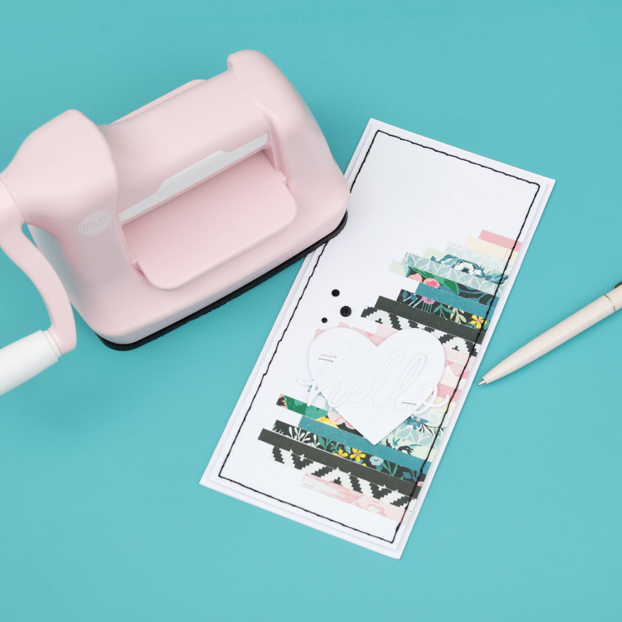 We R Memory Keepers® Mini Evolution™ Pink Die Cut Machine Kit